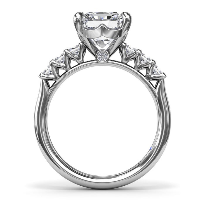 Princess-Cut Side Stones with Radiant Center Engagement Ring Setting