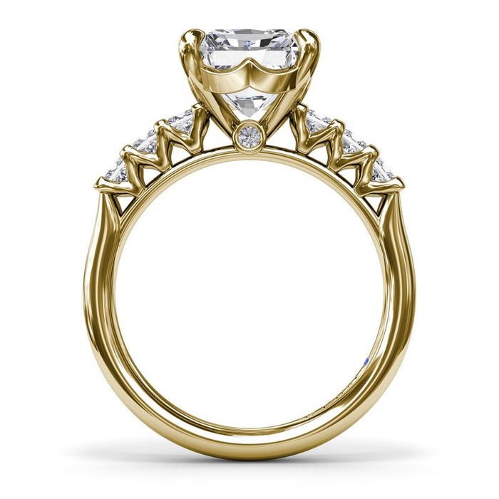 Princess-Cut Side Stones with Radiant Center Engagement Ring Setting