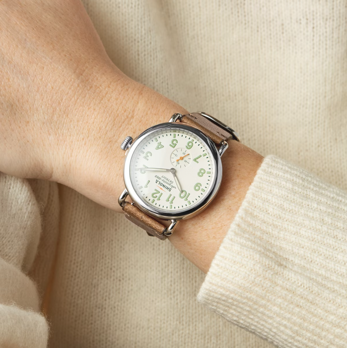 Shinola Runwell, Alabaster Dial with British Tan Leather Strap