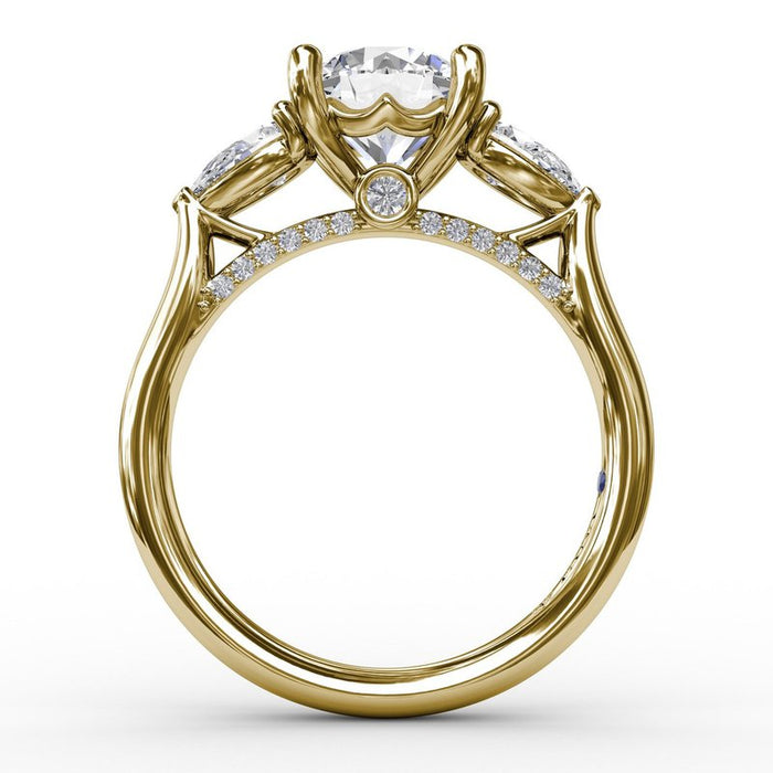 Pear-Shape Side Stones Engagement Ring Setting